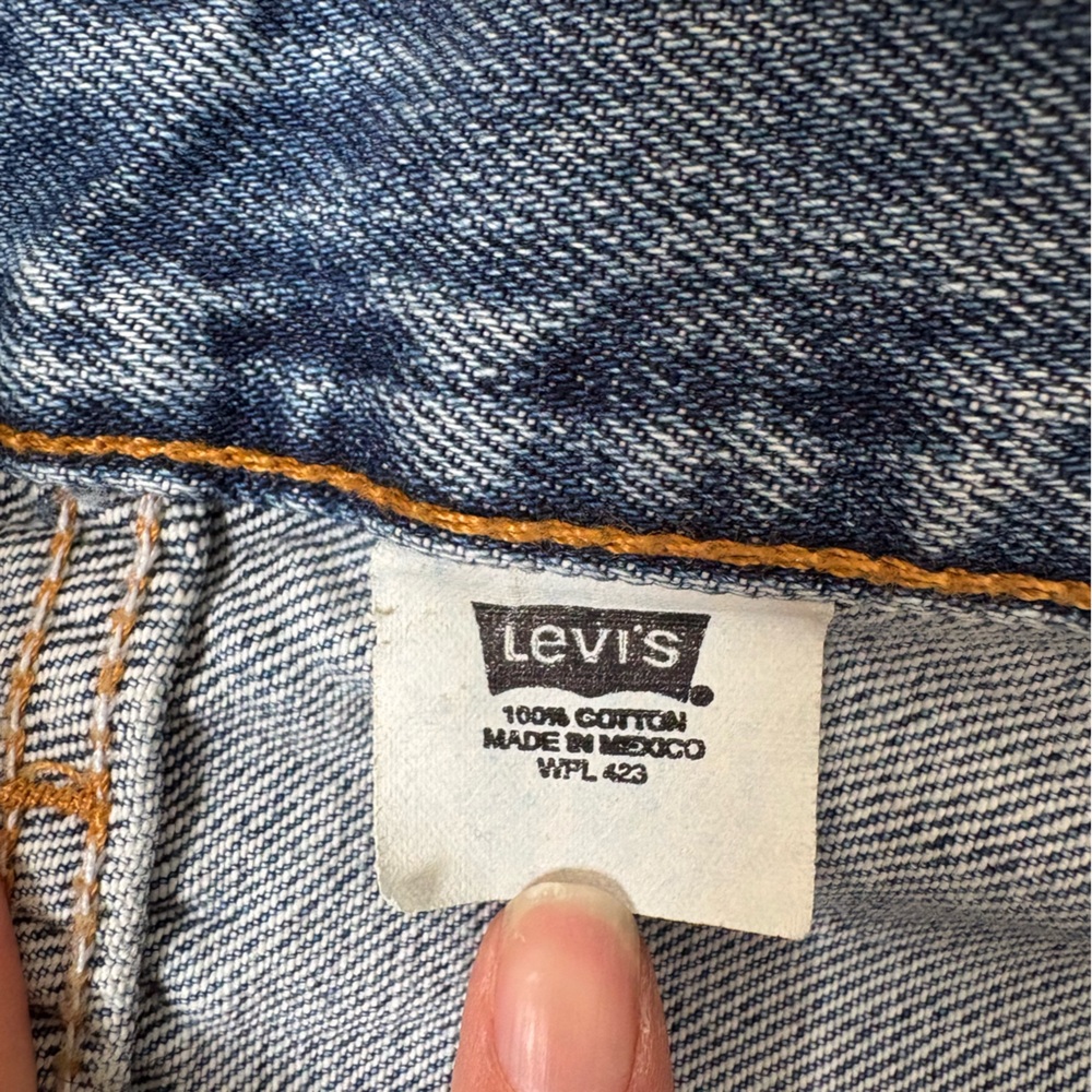 Vintage Levi’s 501 Deadstock Straight Leg Jeans - Picture 9 of 12